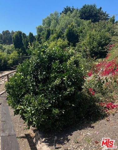 28908 Wight Road, Malibu, CA 90265