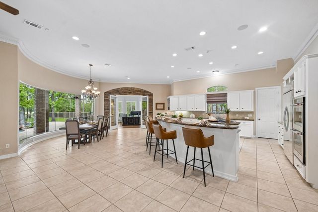 9519 Clubhouse Circle, Magnolia, TX 77354