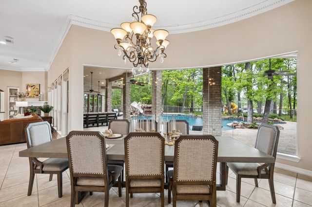 9519 Clubhouse Circle, Magnolia, TX 77354