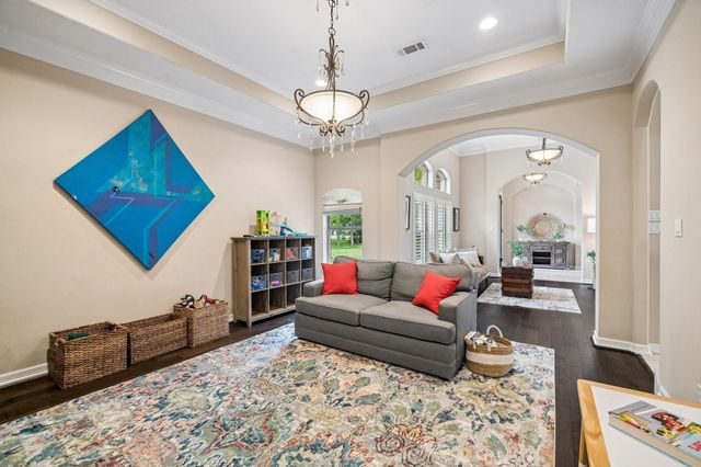 9519 Clubhouse Circle, Magnolia, TX 77354