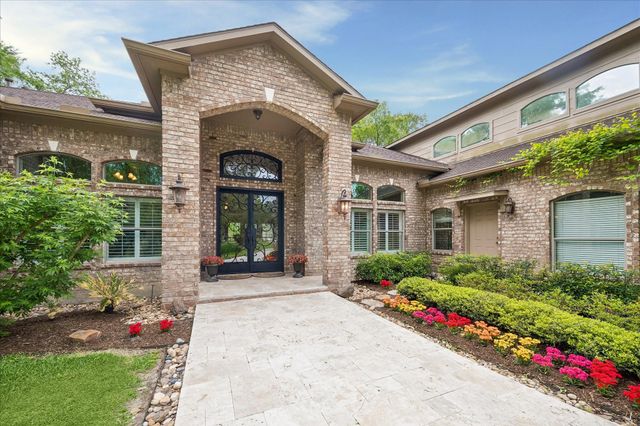 9519 Clubhouse Circle, Magnolia, TX 77354