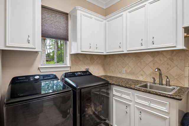 9519 Clubhouse Circle, Magnolia, TX 77354