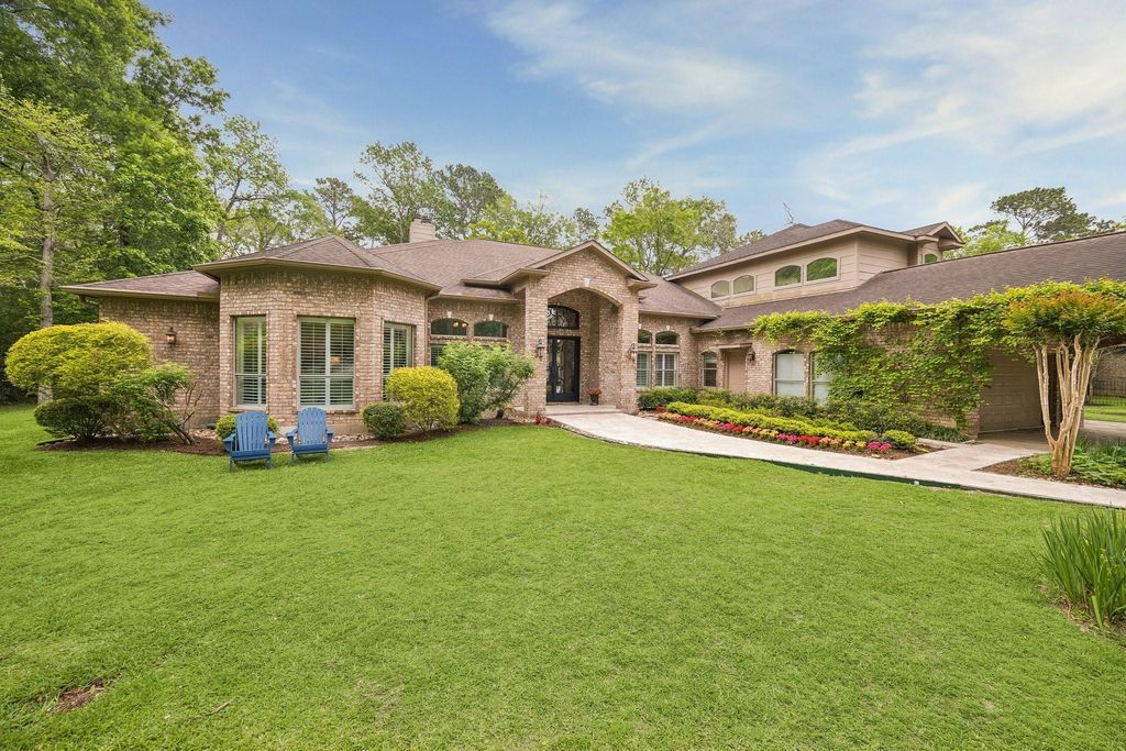 9519 Clubhouse Circle, Magnolia, TX 77354