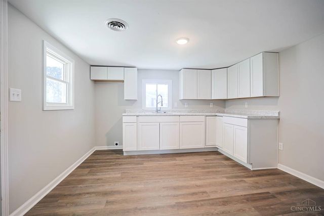 239 Cedar Street, Franklin, OH 45005