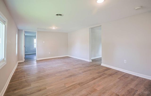 239 Cedar Street, Franklin, OH 45005