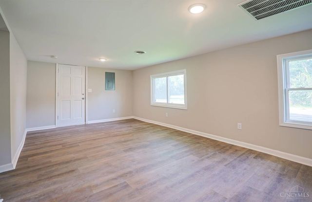 239 Cedar Street, Franklin, OH 45005