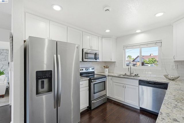 3 W Lake Ct., Antioch, CA 94509