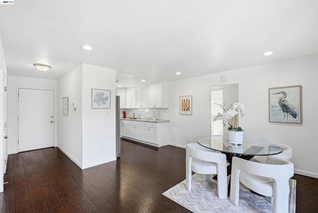 3 W Lake Ct., Antioch, CA 94509