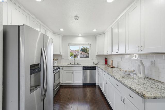 3 W Lake Ct., Antioch, CA 94509