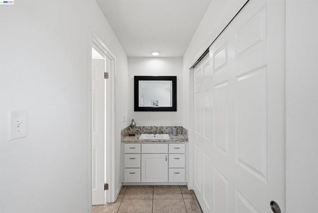 3 W Lake Ct., Antioch, CA 94509