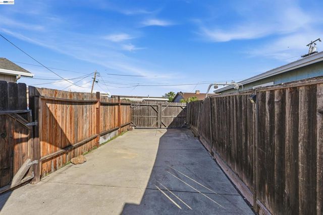 3 W Lake Ct., Antioch, CA 94509