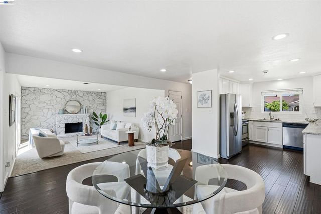 3 W Lake Ct., Antioch, CA 94509