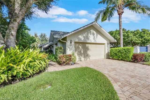 11011 Linnet LN, Naples, FL 34119