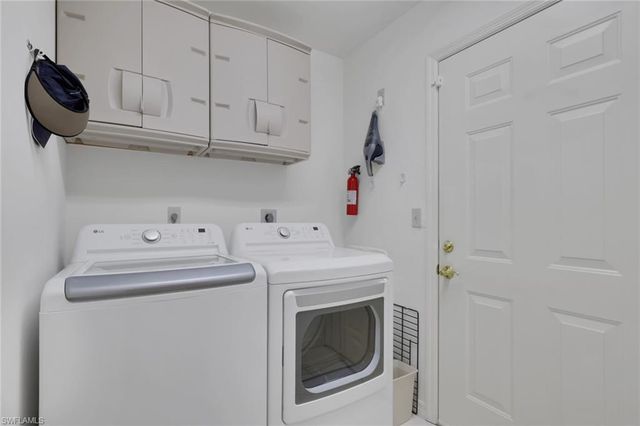 11011 Linnet LN, Naples, FL 34119