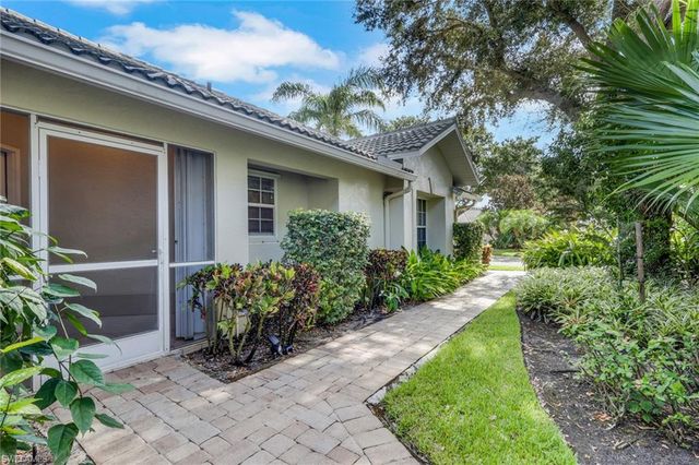 11011 Linnet LN, Naples, FL 34119