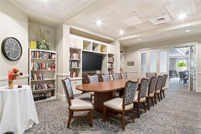 11011 Linnet LN, Naples, FL 34119