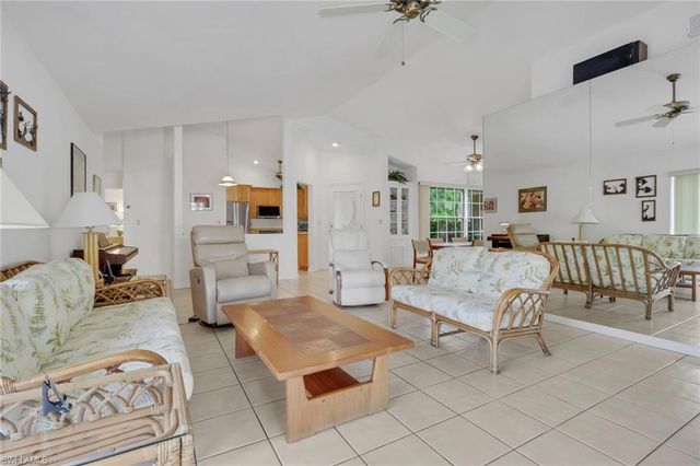 11011 Linnet LN, Naples, FL 34119