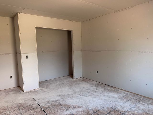 4814 Whittlebury Drive, Fort Wayne, IN 46818