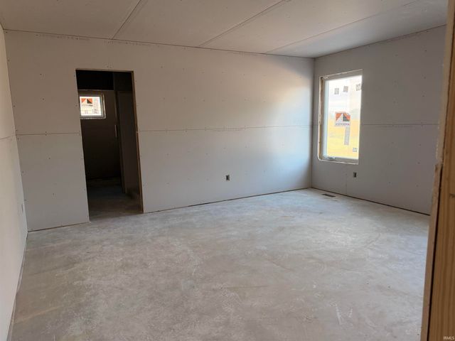 4814 Whittlebury Drive, Fort Wayne, IN 46818