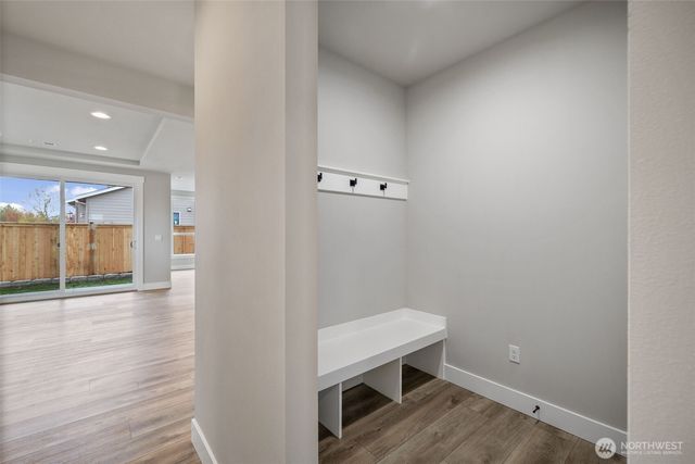 917 183rd Place SW, Lynnwood, WA 98037