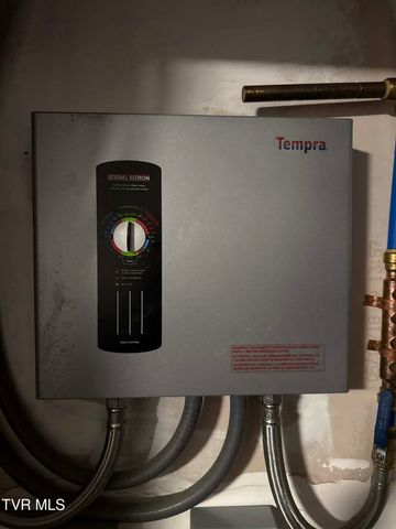 620 East Gilley Avenue, Big Stone Gap, VA 24219