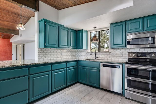 20900 Boggy Ford RD, Lago Vista, TX 78645