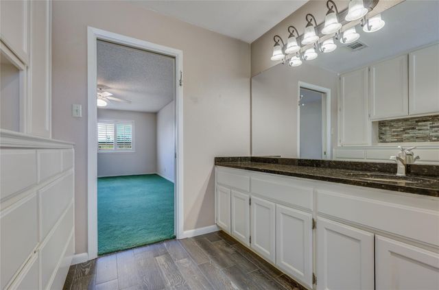 20900 Boggy Ford RD, Lago Vista, TX 78645