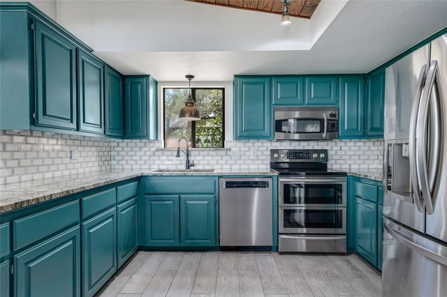 20900 Boggy Ford RD, Lago Vista, TX 78645