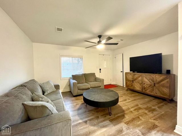 145 S Parkview Drive, Trumann, AR 72472