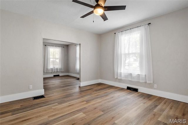 318 N CEDAR Street, O'fallon, IL 62269