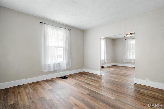 318 N CEDAR Street, O'fallon, IL 62269