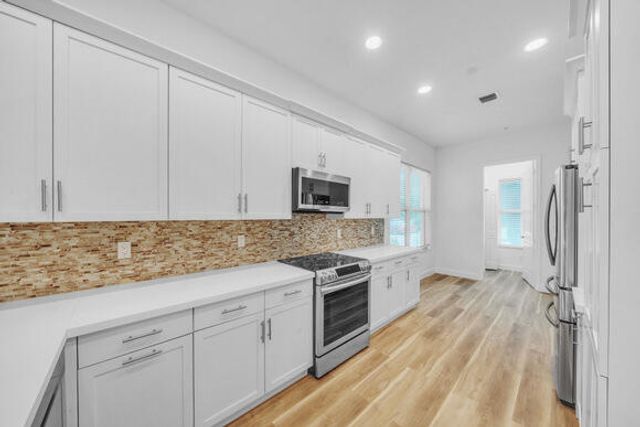 23008 Clear Echo Drive 11, Boca Raton, FL 33433