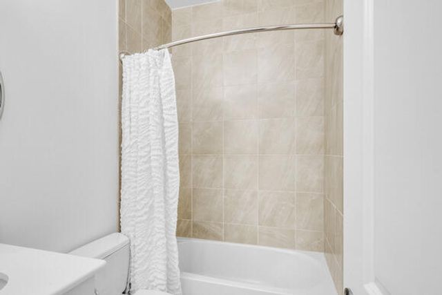 23008 Clear Echo Drive 11, Boca Raton, FL 33433