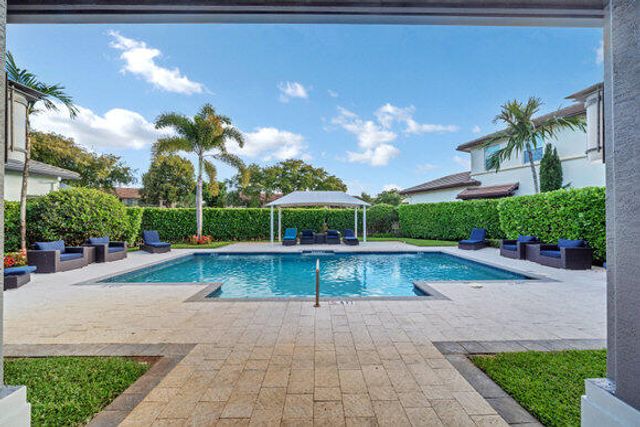 23008 Clear Echo Drive 11, Boca Raton, FL 33433