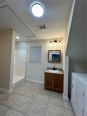 1011 Estes Drive SW B2, Atlanta, GA 30310