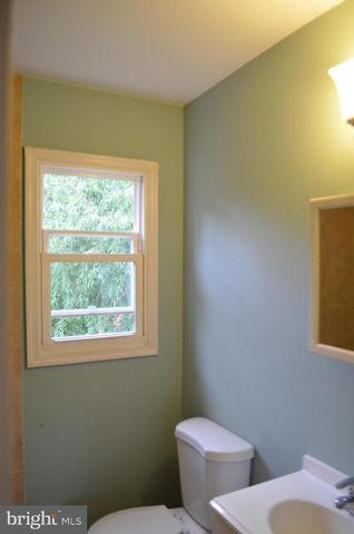 4801 BASS PL SE, Washington, DC 20019