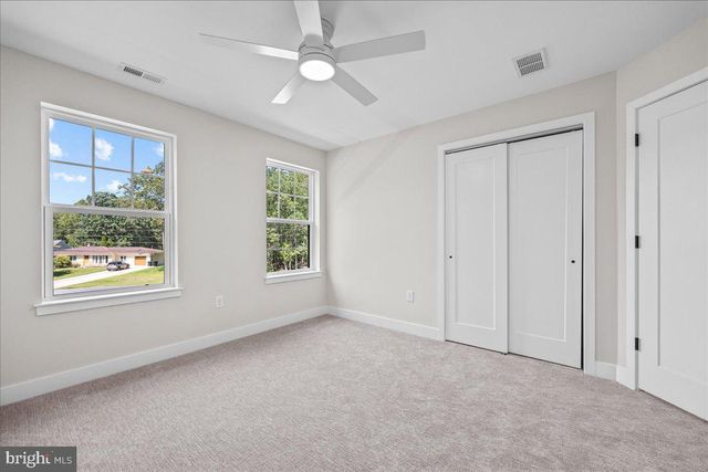 108 BLUE ANCHOR RD, Sicklerville, NJ 08081
