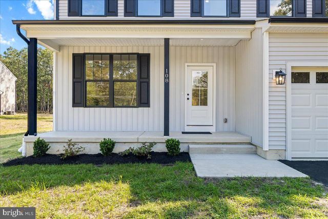 108 BLUE ANCHOR RD, Sicklerville, NJ 08081