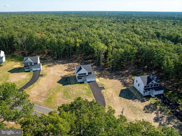 108 BLUE ANCHOR RD, Sicklerville, NJ 08081