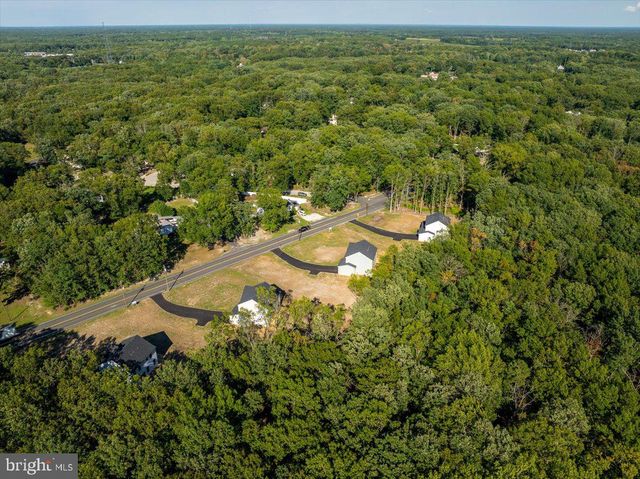 108 BLUE ANCHOR RD, Sicklerville, NJ 08081