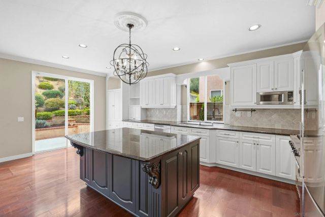 4168 Calle Isabelino, San Diego, CA 92130