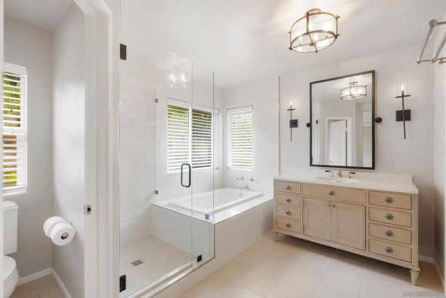 4168 Calle Isabelino, San Diego, CA 92130