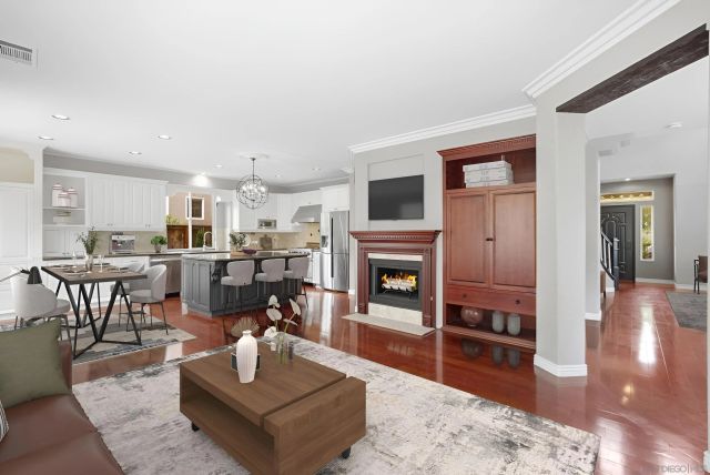 4168 Calle Isabelino, San Diego, CA 92130
