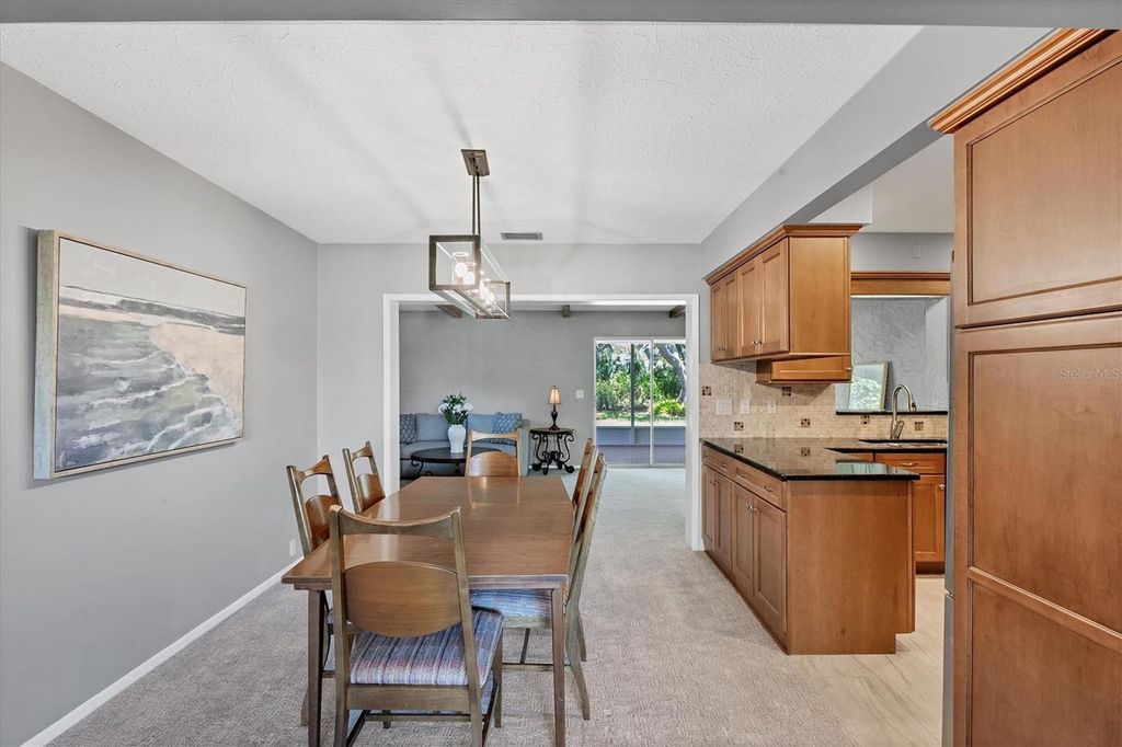 Image 12 of property listing at 5201 STEVENS DRIVE, Sarasota, FL 34234
