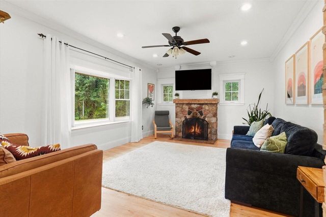N46W29096 Capitol DRIVE, Hartland, WI 53029