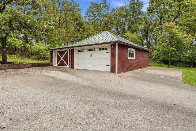 N46W29096 Capitol DRIVE, Hartland, WI 53029
