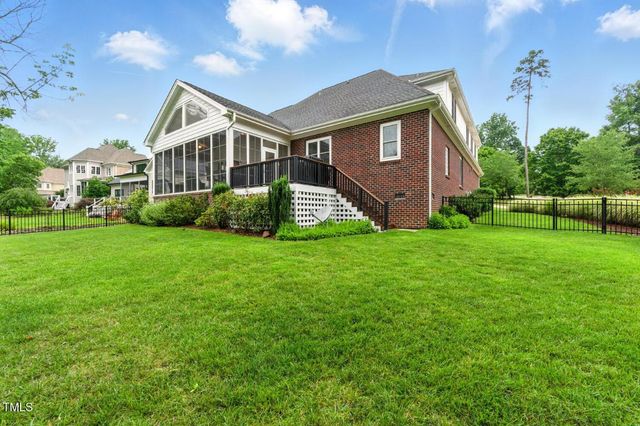 498 Mountain Laurel, Chapel Hill, NC 27517