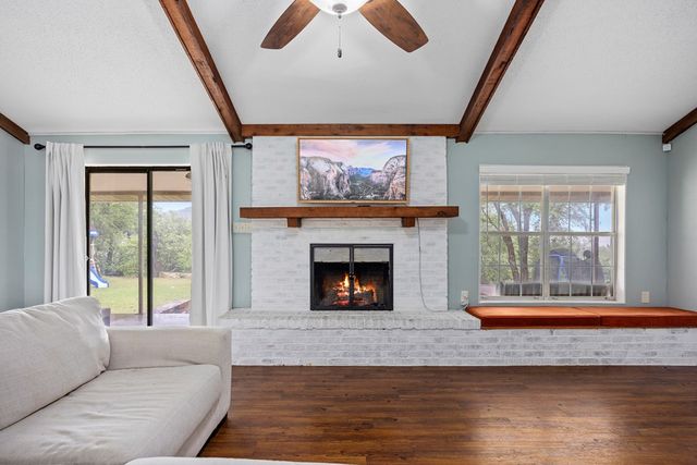 803 Smokey Mountain Dr, Kerrville, TX 78028