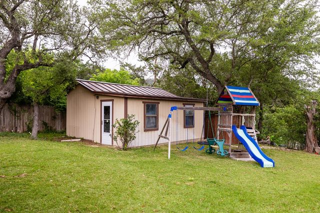 803 Smokey Mountain Dr, Kerrville, TX 78028