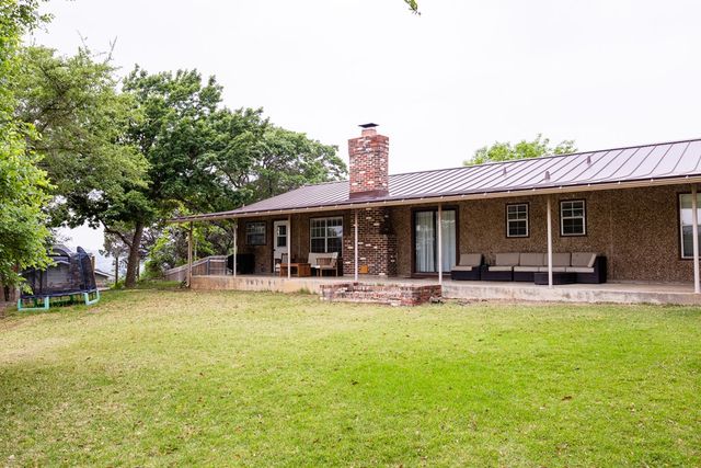 803 Smokey Mountain Dr, Kerrville, TX 78028